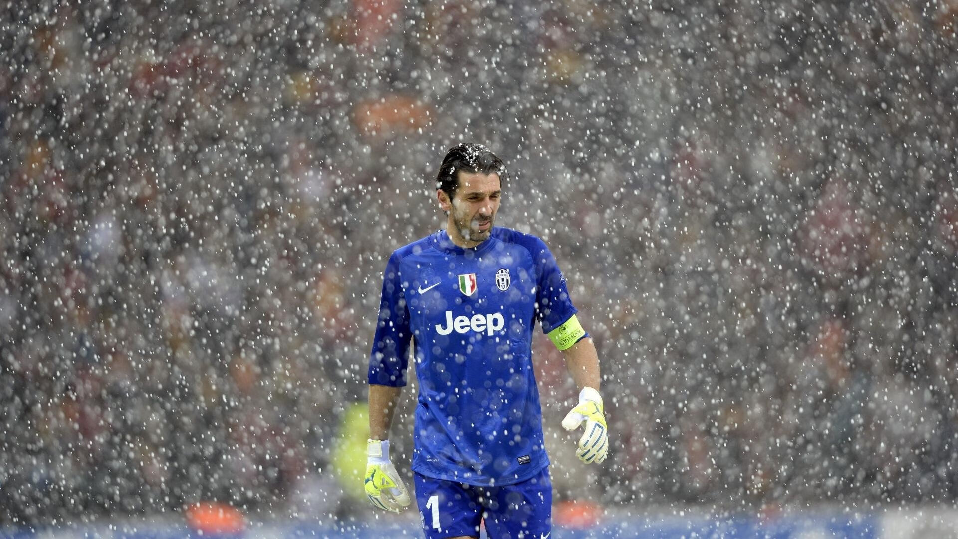 夏季训练营：年轻球员如何准备迎接挑战？，cm0304训练年轻球员